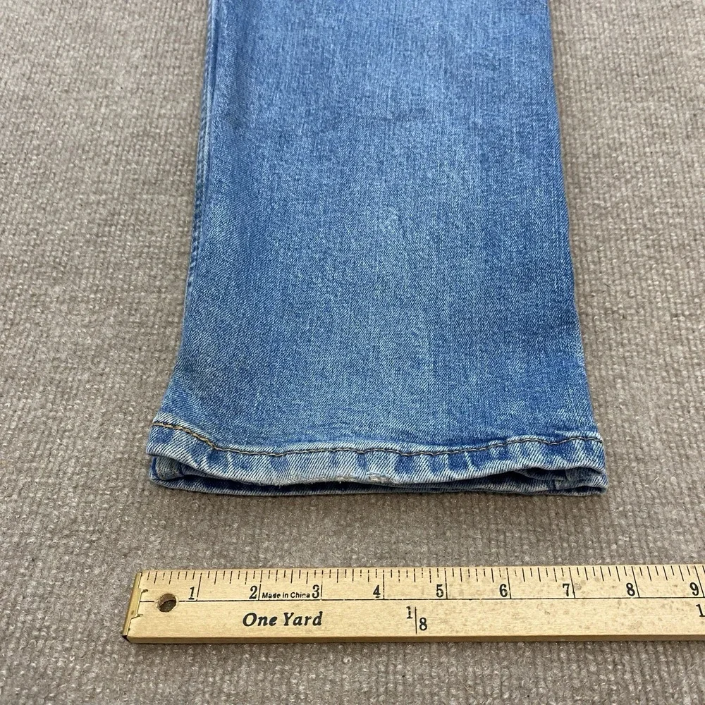 Levis 505 Jeans Mens Size 36x32 Straight Leg Blue Medium Wash Distressed Denim‎